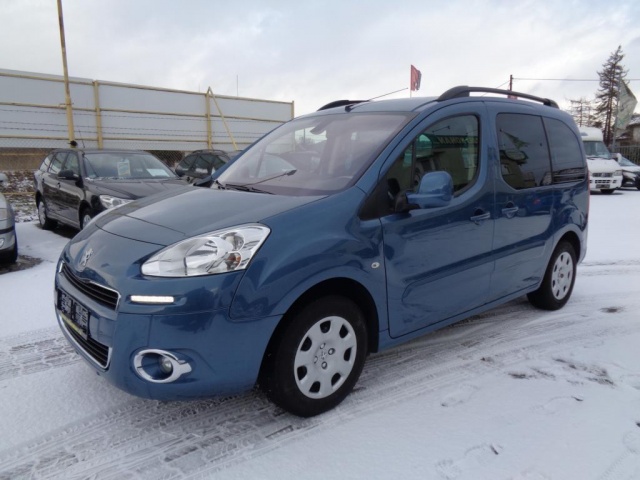 Peugeot Partner Tepee 1,6HDi 114 PS SERVISKA TEMPOMAT