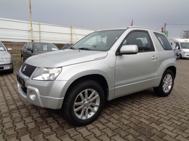 Suzuki Grand Vitara 1,6i 16V LIMITED 4x4 SERVISKA