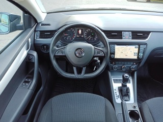https://www.evidenceautobazaru.cz/data/2023_09_11/imgs/17313_7ijbk.jpg