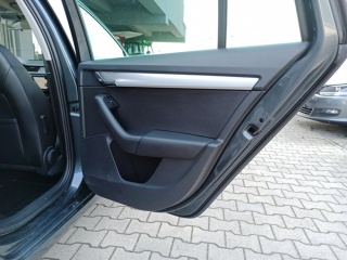 https://www.evidenceautobazaru.cz/data/2023_09_11/imgs/17313_pewog.jpg