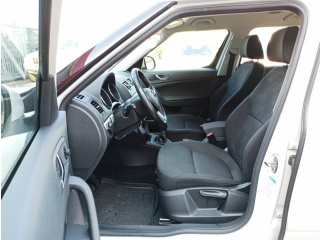 https://www.evidenceautobazaru.cz/data/2023_03_06/imgs/10223_6ampr.jpg