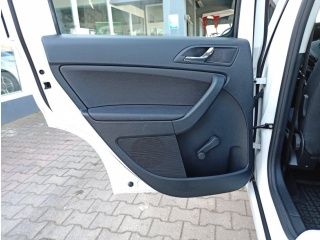 https://www.evidenceautobazaru.cz/data/2023_03_06/imgs/10223_8lhv6.jpg