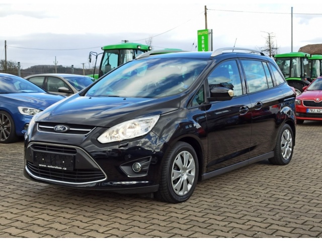 Ford Grand C MAX 1.6i 125PS 7.MÍST AUTO. PARKO 