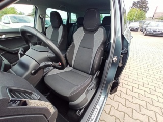 https://www.evidenceautobazaru.cz/data/2023_09_15/imgs/17498_amwvt.jpg