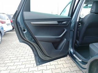 https://www.evidenceautobazaru.cz/data/2023_09_15/imgs/17498_iir3s.jpg
