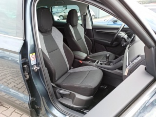 https://www.evidenceautobazaru.cz/data/2023_09_15/imgs/17498_h2t9e.jpg