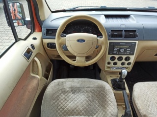 https://www.evidenceautobazaru.cz/data/2023_09_18/imgs/17493_gw6o1.jpg