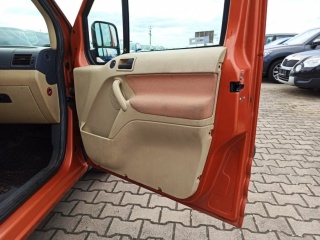 https://www.evidenceautobazaru.cz/data/2023_09_18/imgs/17493_75e6n.jpg