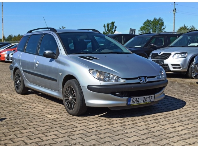 Peugeot 206 SW 1.4i 65KW KLIMA 2x SADA KOL