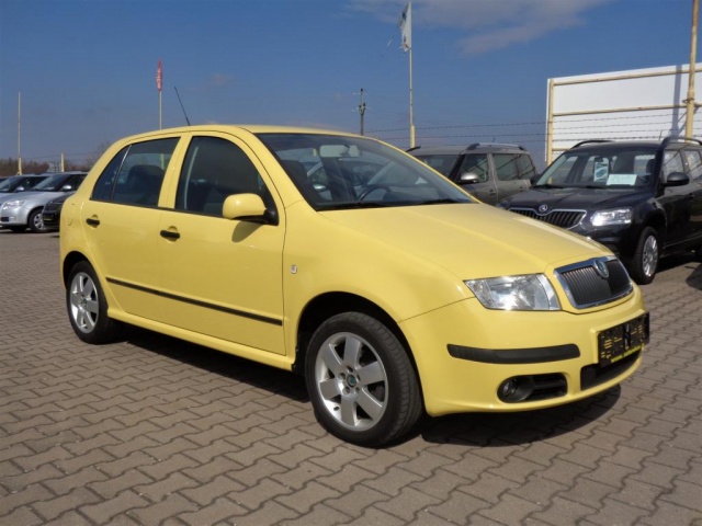 Škoda Fabia 1,4i 16V 55KW SPORT KLIMA VÝHŘEV SE