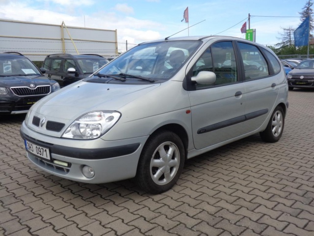 Renault Scénic 1,6 16V 79kW klima zimní sada EKO p