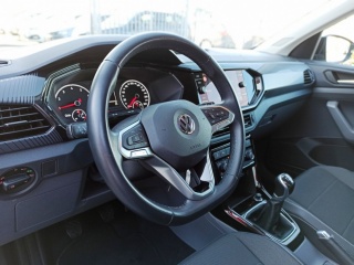 https://www.evidenceautobazaru.cz/data/2023_03_06/imgs/8960_ucc9v.jpg
