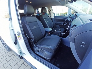 https://www.evidenceautobazaru.cz/data/2023_03_06/imgs/8960_2b1c3.jpg