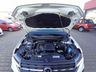 https://www.evidenceautobazaru.cz/data/2023_03_06/imgs/8960_aw2xa.jpg