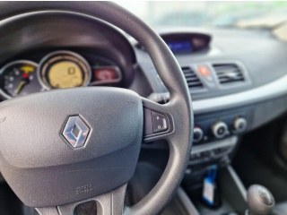 https://www.evidenceautobazaru.cz/data/2023_11_09/imgs/19520_d5nbs.jpg