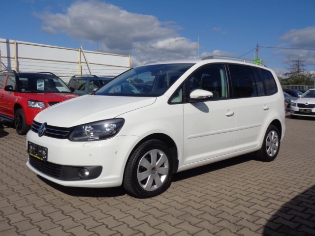 Volkswagen Touran 1.4TSi 103KW DSG 7.MÍST NAVI