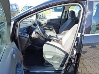 https://www.evidenceautobazaru.cz/data/2023/01/02/imgs/7397_g50zx.jpg