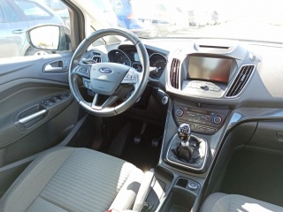 https://www.evidenceautobazaru.cz/data/2023/01/02/imgs/7397_o8aym.jpg