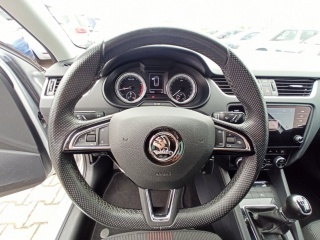 https://www.evidenceautobazaru.cz/data/2023/05/19/imgs/13409_lqdf4.jpg