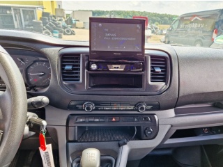 https://www.evidenceautobazaru.cz/data/2024/07/01/imgs/27864_96qmr.jpg