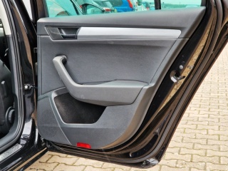 https://www.evidenceautobazaru.cz/data/2024/08/02/imgs/28912_o2e5z.jpg