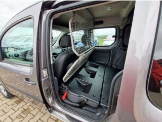 https://www.evidenceautobazaru.cz/data/2024/10/04/imgs/30759_qgsas.jpg