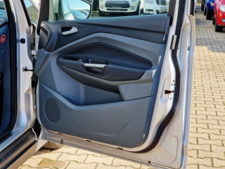 https://www.evidenceautobazaru.cz/data/2024/10/15/imgs/31251_giwb4.jpg