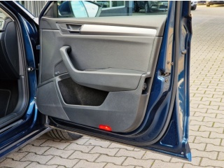 https://www.evidenceautobazaru.cz/data/2024/10/25/imgs/31785_8gp7m.jpg
