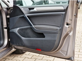 https://www.evidenceautobazaru.cz/data/2024/11/01/imgs/31897_v91qn.jpg