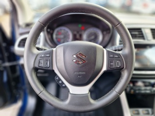 https://www.evidenceautobazaru.cz/data/2024/11/20/imgs/32512_x653j.jpg
