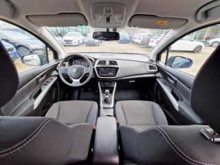 https://www.evidenceautobazaru.cz/data/2024/11/20/imgs/32512_x6dot.jpg