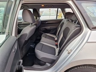 https://www.evidenceautobazaru.cz/data/2024/11/27/imgs/32899_2c2c0.jpg