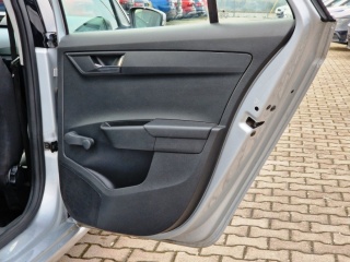 https://www.evidenceautobazaru.cz/data/2024/11/27/imgs/32899_hhqrn.jpg