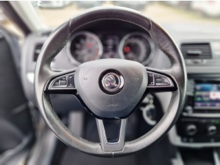 https://www.evidenceautobazaru.cz/data/2024/11/28/imgs/32933_xrjzn.jpg