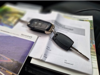 https://www.evidenceautobazaru.cz/data/2025/01/21/imgs/34406_196xu.jpg