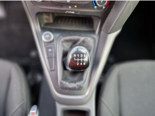 https://www.evidenceautobazaru.cz/data/2025/02/03/imgs/34106_jeuia.jpg