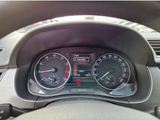 https://www.evidenceautobazaru.cz/data/2025/02/07/imgs/35014_w6fnw.jpg