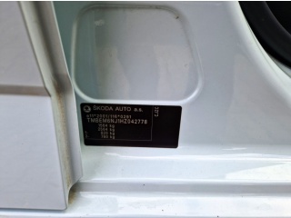 https://www.evidenceautobazaru.cz/data/2025/02/07/imgs/35014_50k2m.jpg