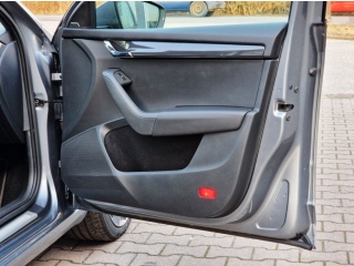 https://www.evidenceautobazaru.cz/data/2025/02/12/imgs/35127_k8ac7.jpg