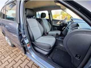 https://www.evidenceautobazaru.cz/data/2025/02/24/imgs/35007_c5wd4.jpg