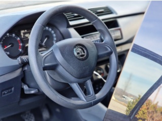 https://www.evidenceautobazaru.cz/data/2025/03/04/imgs/35849_psuf4.jpg