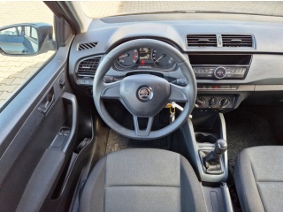 https://www.evidenceautobazaru.cz/data/2025/03/04/imgs/35849_j5pk3.jpg