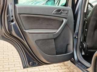 https://www.evidenceautobazaru.cz/data/2025/03/27/imgs/36678_nl5nz.jpg