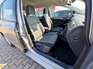 https://www.evidenceautobazaru.cz/data/2025/03/28/imgs/36802_sx4yk.jpg