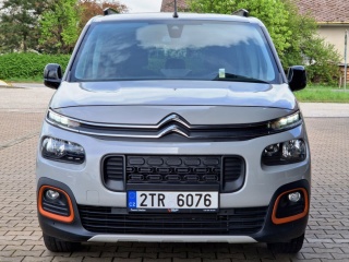 https://www.evidenceautobazaru.cz/data/2025/04/25/imgs/37873_rblb4.jpg