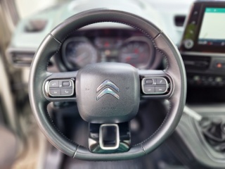 https://www.evidenceautobazaru.cz/data/2025/04/25/imgs/37873_2g21k.jpg
