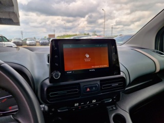 https://www.evidenceautobazaru.cz/data/2025/04/25/imgs/37873_6c6ms.jpg