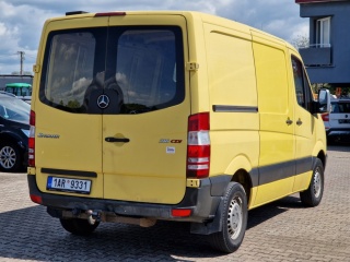 https://www.evidenceautobazaru.cz/data/2025/04/30/imgs/38053_4nfv6.jpg