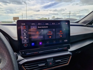 https://www.evidenceautobazaru.cz/data/2025/05/07/imgs/38208_xraem.jpg