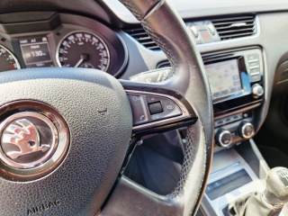 https://www.evidenceautobazaru.cz/data/2025/05/26/imgs/23377_1s7ke.jpg